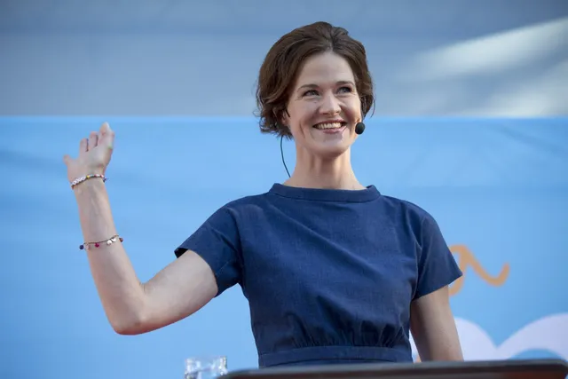 Regeringen väljer oppositionsledare som offentlig utredare